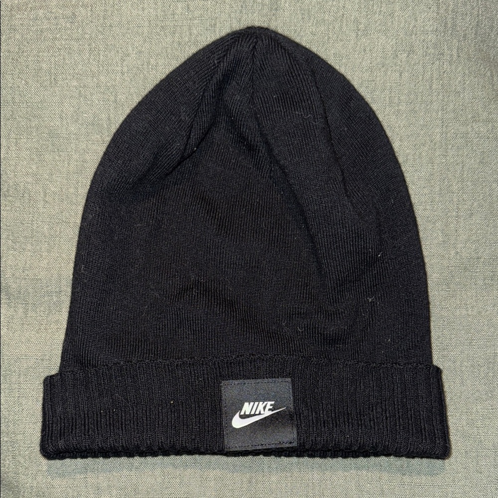 Nike Classic Black Knit Hat